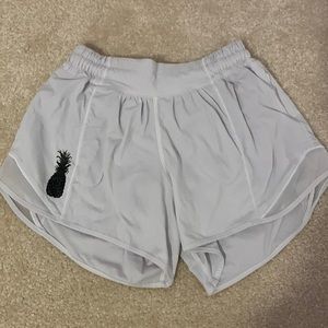 RARE HAWAII HOTTY HOT LULULEMON SHORTS